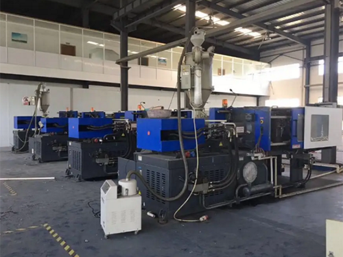 注塑機(jī)回收           