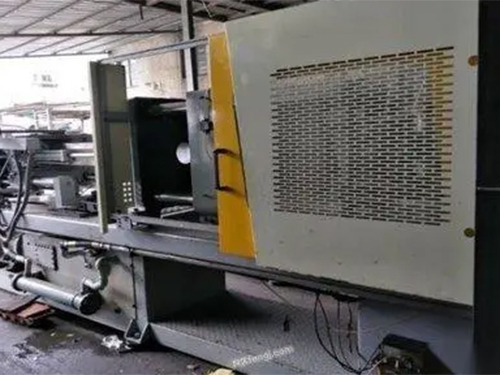 注塑機(jī)回收   